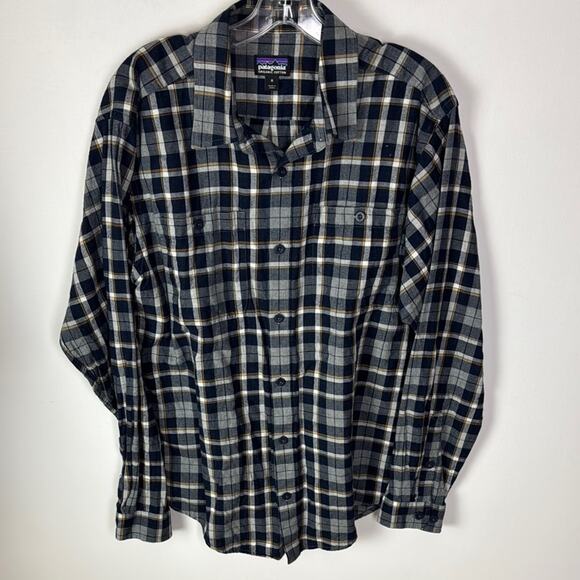 Patagonia Button Down - Men's Medium - Picture 1 of 5